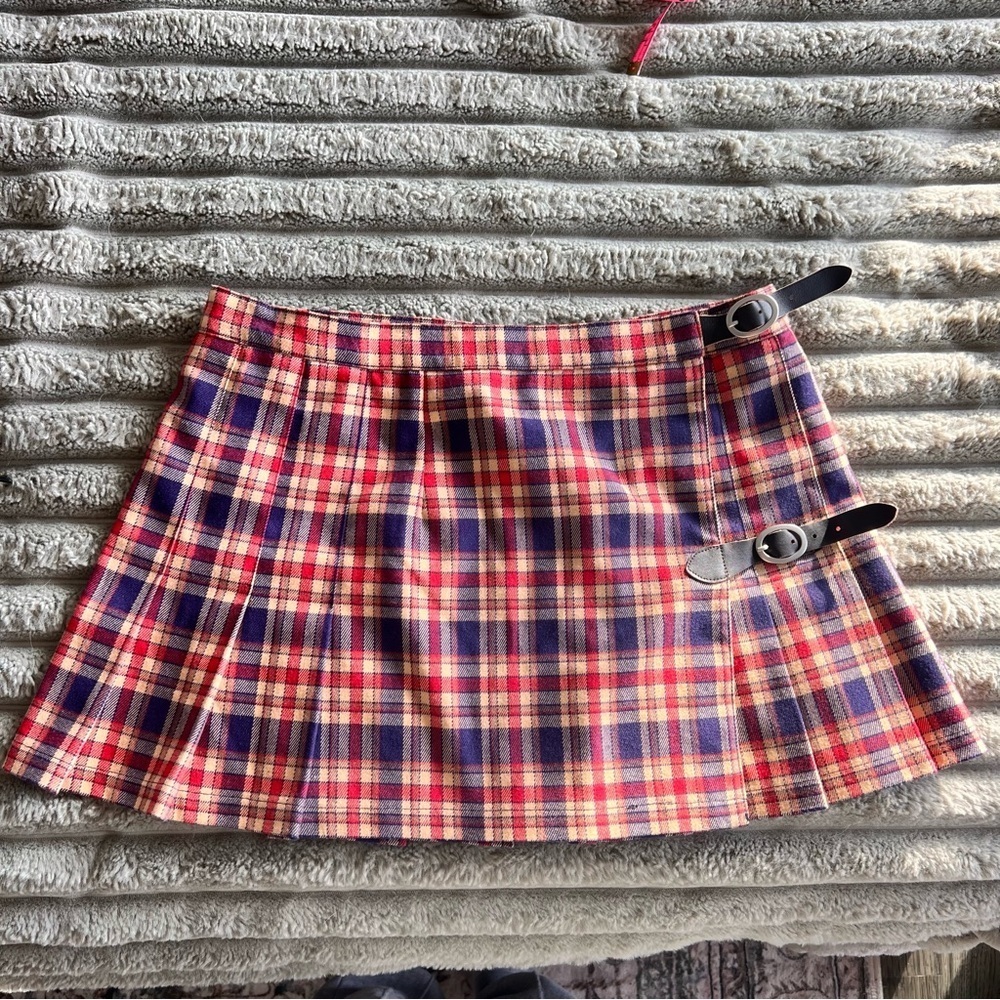 Brandy Melville Plaid Pleated Mini Skirt- 29" Waist